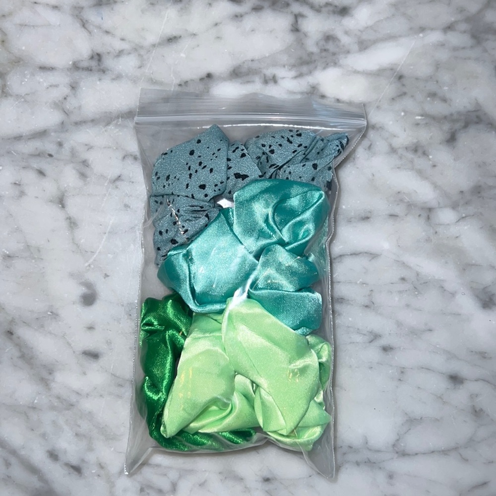 Bundle of scrunchies | Green tones
